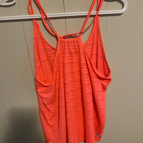 Yoga top - Picture 2 of 2